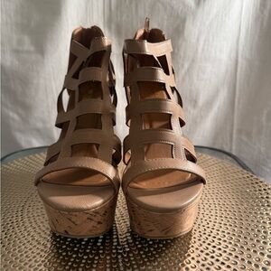 Charlotte Russe Tan Platform Sandals with Chunky Heel